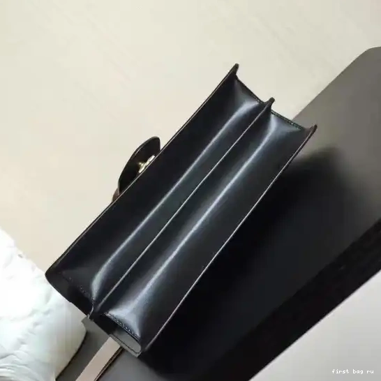 First bag ru GG Marmont Gucci 0505
